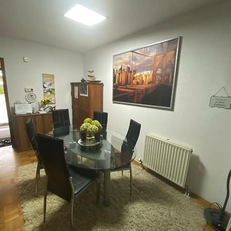Apartmán Dachgeschoss In Einem Reihenhaus Heidelberg Exteriér fotografie